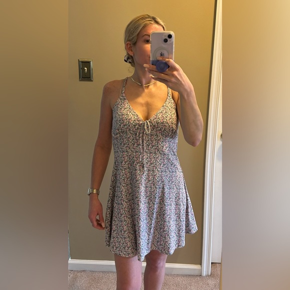 Forever 21 Floral Print Dress - Picture 2 of 9